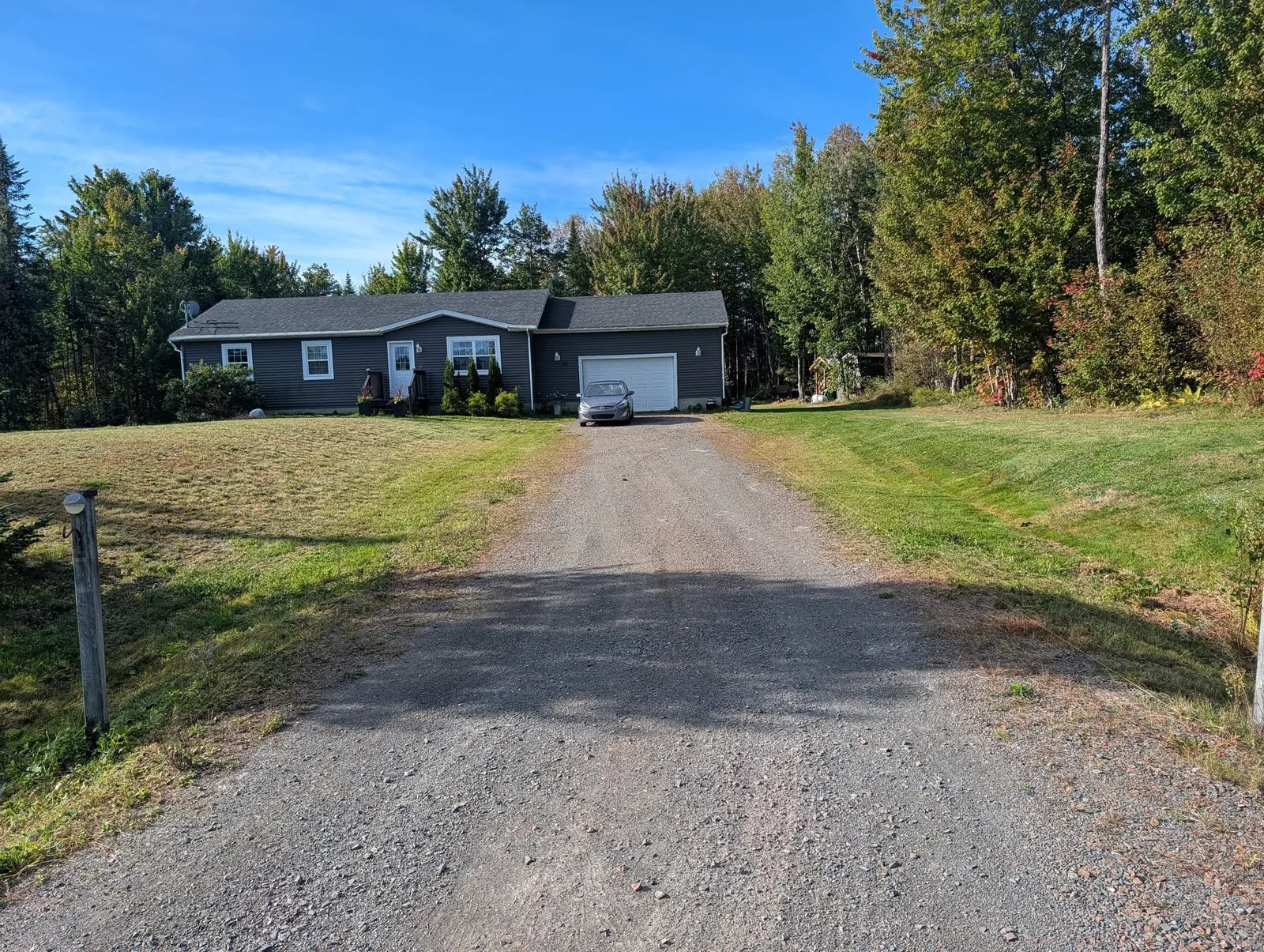 Driveway before reconstruction