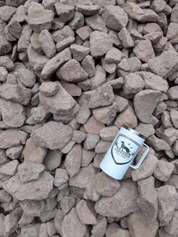 Castle Rock Decorative Rock material sample