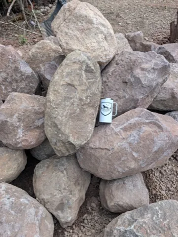 Large Boulders material sample