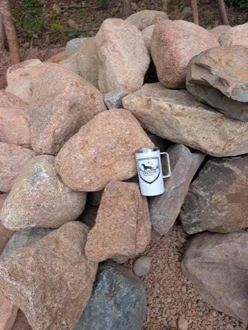 Medium Tidal Mini Boulders material sample