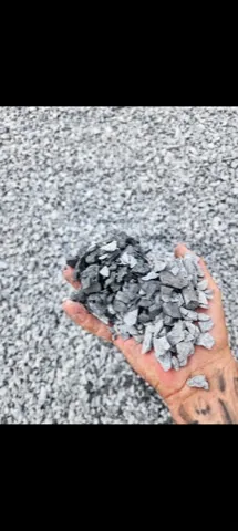 3/8–3/4 stone C material sample